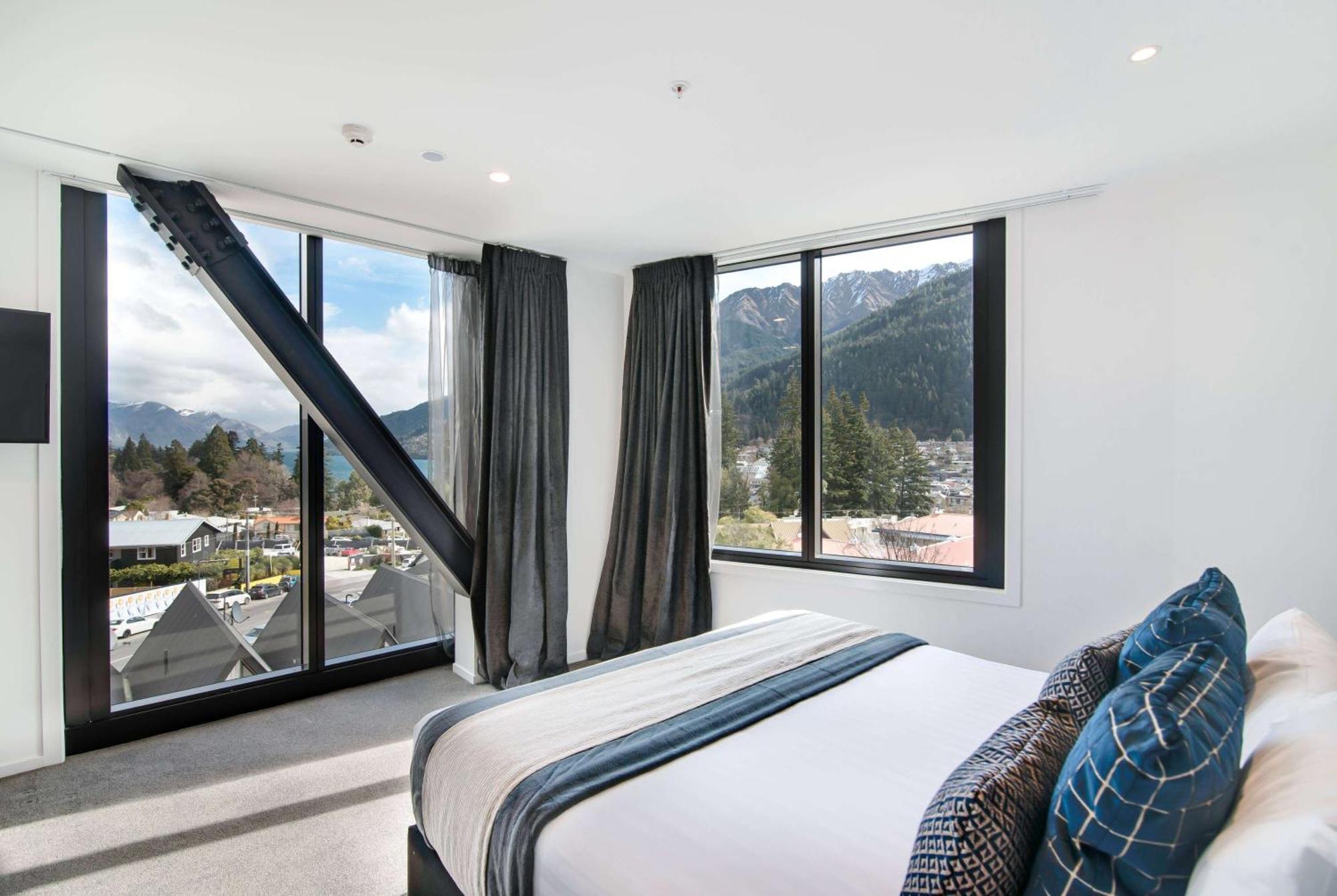 Hotel Ramada By Wyndham Queenstown